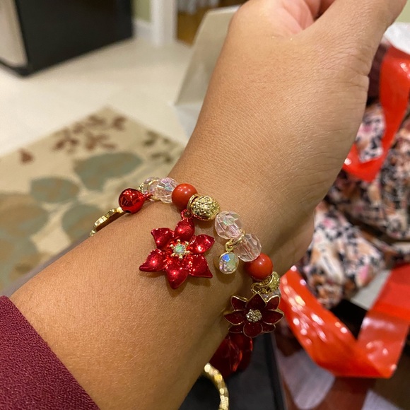 Red Golden Bracelet Holidy Gift - Picture 3 of 4